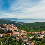 Haus Valerija *