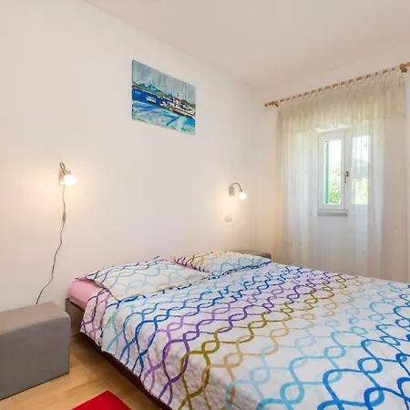 Holiday home Haus Valerija *